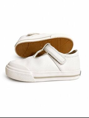 FOOTMATES White Velcro Casual Sneaker